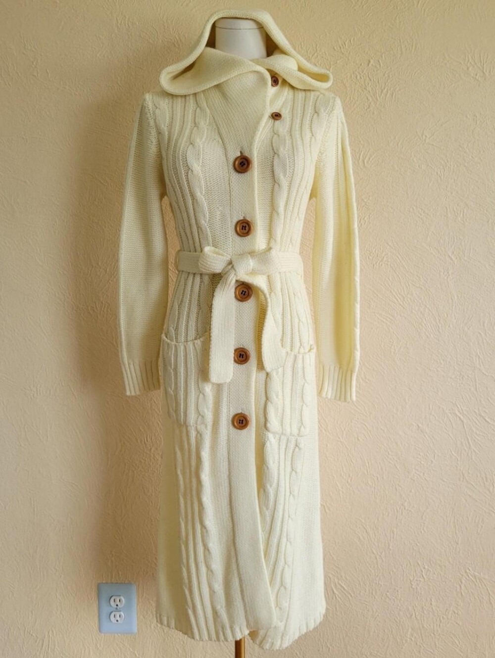 Q | Longline Button-Up Hooded Cardigan